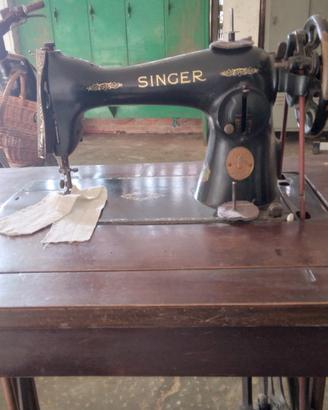 macchina per cucire.