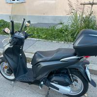 Honda sh 150 sport