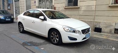 VOLVO S60 1.6 D2 KINETIC