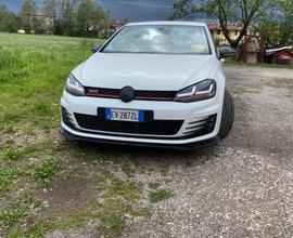 VOLKSWAGEN Golf 7ª serie - 2014