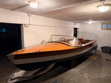 Barca lancetta Varesi in compensato marino