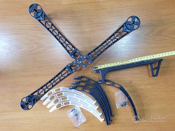 Aeromodello telaio per quadricottero RC