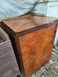 Macchina da cucire Necchi vintage