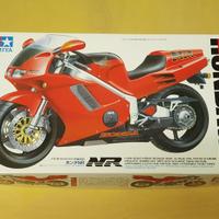 Tamiya Honda NR 750 1/12