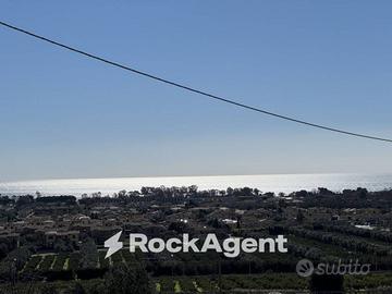 Terreno di 6740 m² a Simeri Crichi