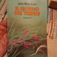 John Whyndham:
IL GIORNO DEI TRIFIDI 