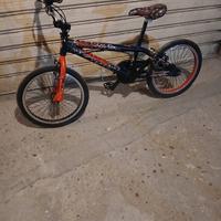 Bicicletta BMX