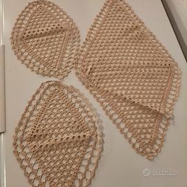 centrini fatti a mano trio