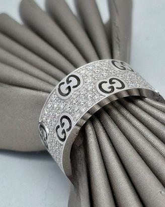 Anello Gucci in oro bianco 750