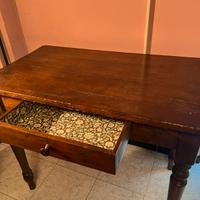 Tavolo cucina anni 30 con sedia