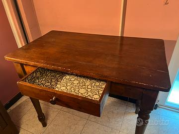 Tavolo cucina anni 30 con sedia