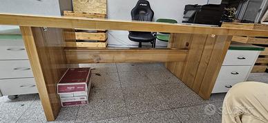 Tavolo/Scrivania in legno massiccio fatto a mano