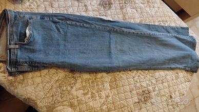 Jeans donna elasticizzato. Girovita cm 105