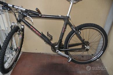 bici trek 9800 in carbonio cambio shimano deore xt