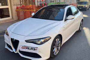 Alfa Romeo Giulia 2.2d 190 CV AT8 TI
