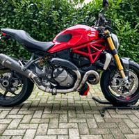 Ducati Monster 1200 S restyling