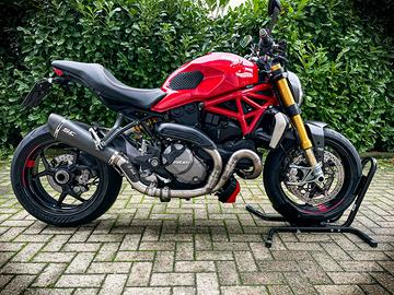 Ducati Monster 1200 S restyling