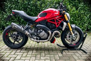 Ducati Monster 1200 S restyling