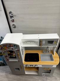 Cucina mini in legno