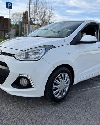 Hyundai i10 manutenzione completa idonea ai neopat