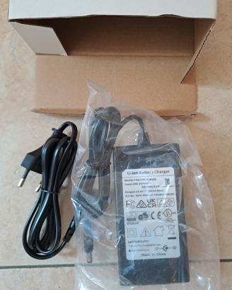 caricabatterie 12 6 V 2A