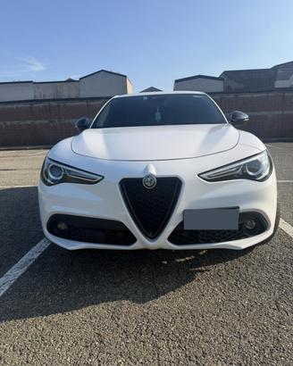 Stelvio 2.2 diesel anno 2022