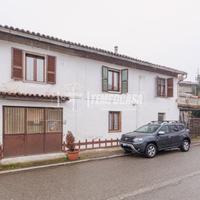 AMPIA SOLUZIONE INDIPENDENTE CON TERRAZZO, CORTILE