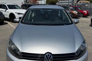 Volkswagen Golf 1.6 TDI full optional
