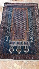 tappetto afgano in lana intrecciato a mano