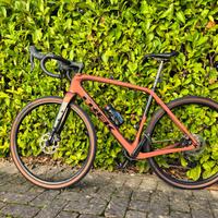 GRAVEL TREK CHECKPOINT SL5 DISK 2025 TAGLIA 56