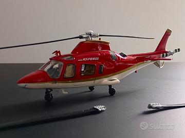 Elicottero Agusta A109 - New Ray