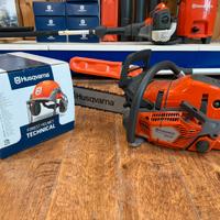 Motosega 550 XP mark II - Omaggio Casco Tecnical