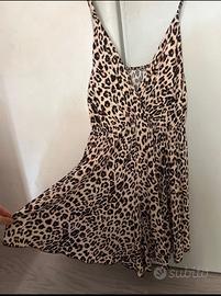 vestitino o copricostume a pantagonna