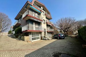 MULTILOCALE A CASELETTE