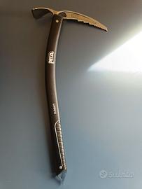 Piccozza Petzl Summit 52