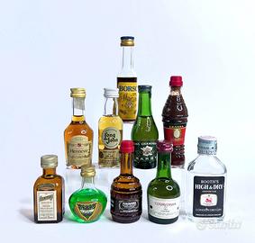10 MINIATURE LIQUORI VINTAGE Lotto #1 di 4