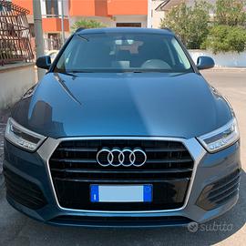 Audi Q3 2.0 TDI 150cv s-line