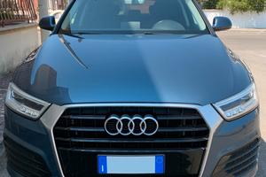 Audi Q3 2.0 TDI 150cv s-line
