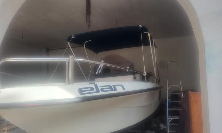 Barca ELAN 5 METRI SENZA MOTORE