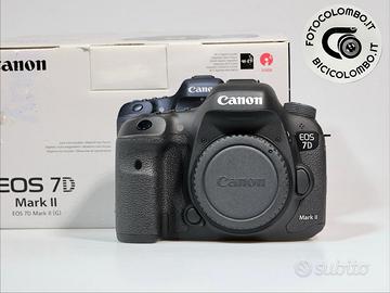 Canon 7D Mark II solo 3.514 scatti(Canon)Prenotata