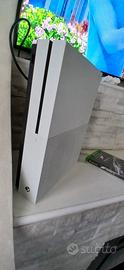 xbox one s con fifa 26 e gta5 e altri giochi