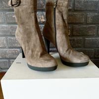 Tronchetto tacco 10 cm, misura 40
