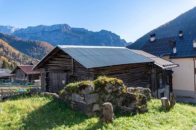 Tabià da ristrutturare a Celat