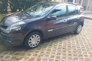 Renault Clio 1.2 benzina allestimento Ripcurl