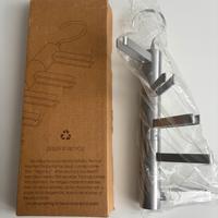 Porta cravatte NUOVO in alluminio per armadio