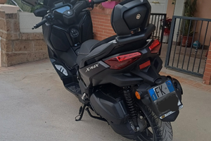 Yamaha XMAX tec max