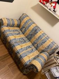 Divano letto in damasco