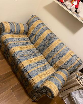 Divano letto in damasco