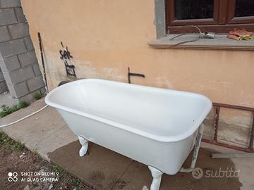 Vasca da bagno anni 50