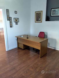 Locale uso ufficio /commerciale/ artigianale/ecc